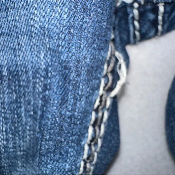 Rock Revival Men's Daegan Straight Jeans Embellished Size 33 READ - Picture 15 of 15